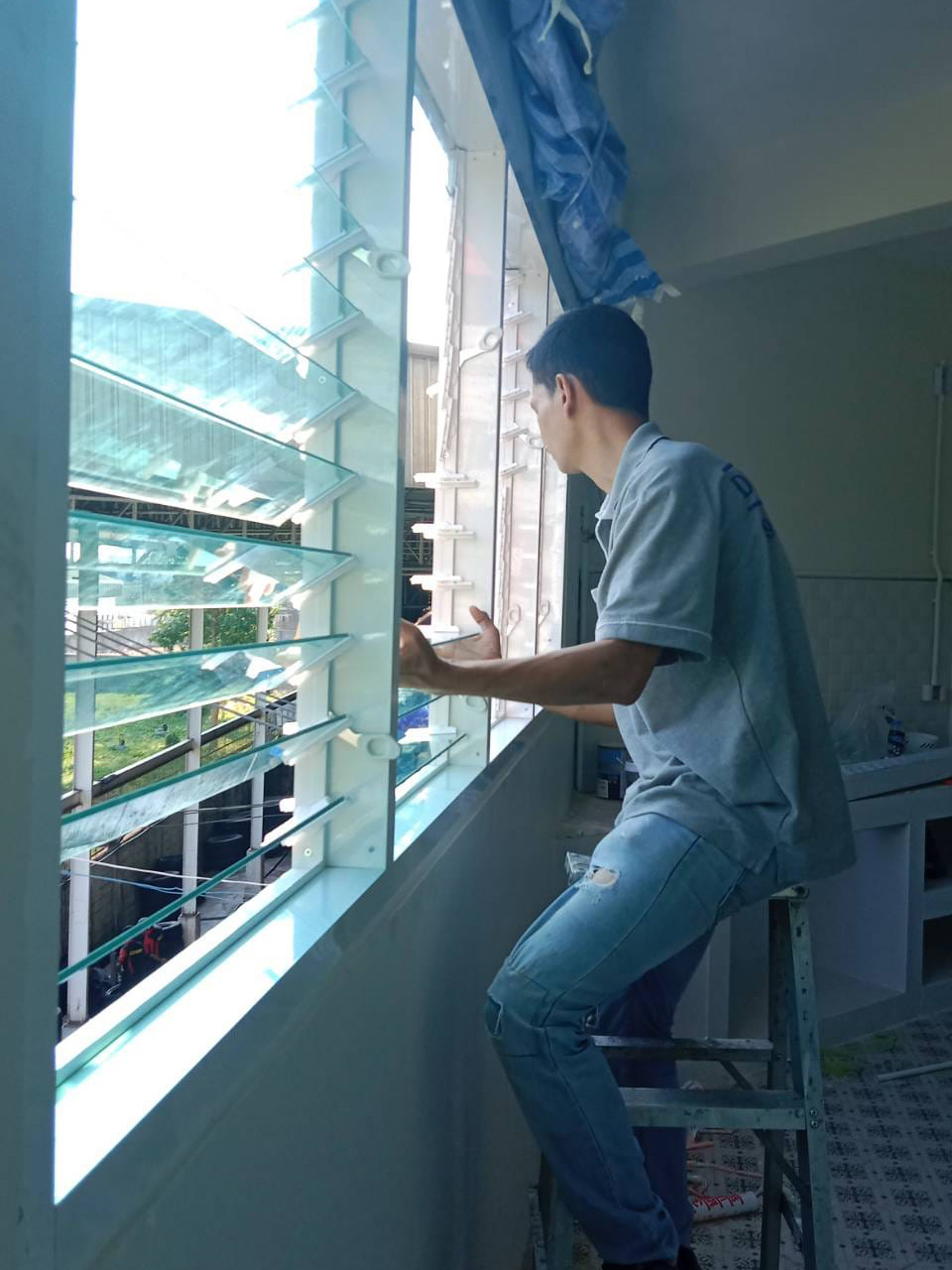 25 - https://denkitaluminium.com | เด่นกิจอลูมิเนียม - บริการติดตั้งและซ่อมกระจกอลูมิเนียมครบวงจร 24 ชม. ด้วยทีมช่างคุณภาพ ราคาเป็นธรรม รับประกันงาน 10 ปี พร้อมประเมินราคาฟรี