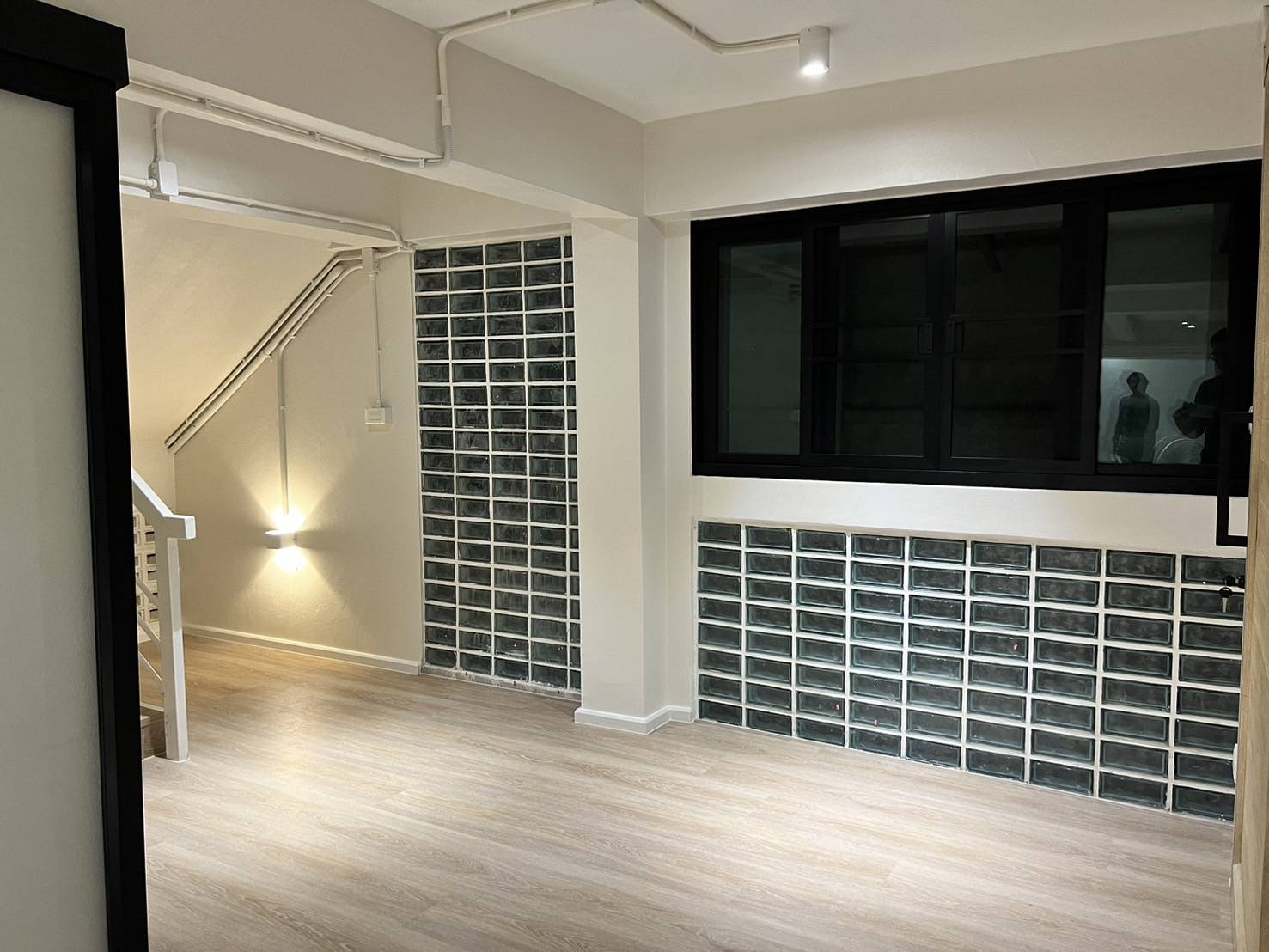 59 - https://denkitaluminium.com | เด่นกิจอลูมิเนียม - บริการติดตั้งและซ่อมกระจกอลูมิเนียมครบวงจร 24 ชม. ด้วยทีมช่างคุณภาพ ราคาเป็นธรรม รับประกันงาน 10 ปี พร้อมประเมินราคาฟรี