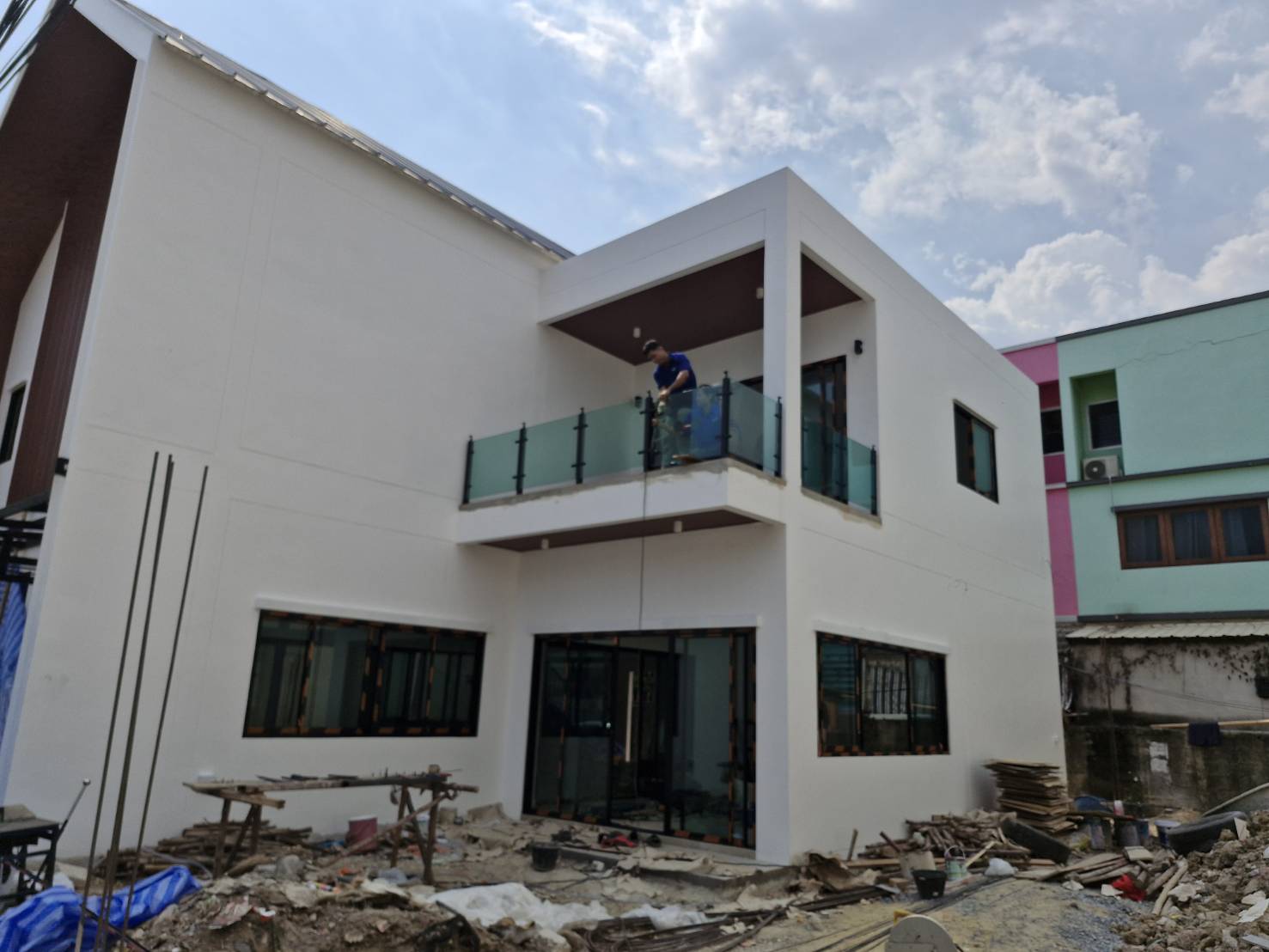 61 - https://denkitaluminium.com | เด่นกิจอลูมิเนียม - บริการติดตั้งและซ่อมกระจกอลูมิเนียมครบวงจร 24 ชม. ด้วยทีมช่างคุณภาพ ราคาเป็นธรรม รับประกันงาน 10 ปี พร้อมประเมินราคาฟรี